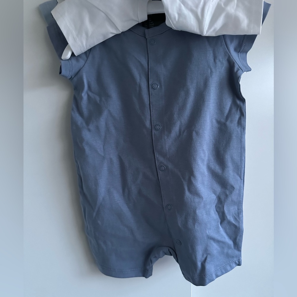 Set of three Baby Clothes from H&M. - Picture 3 of 4